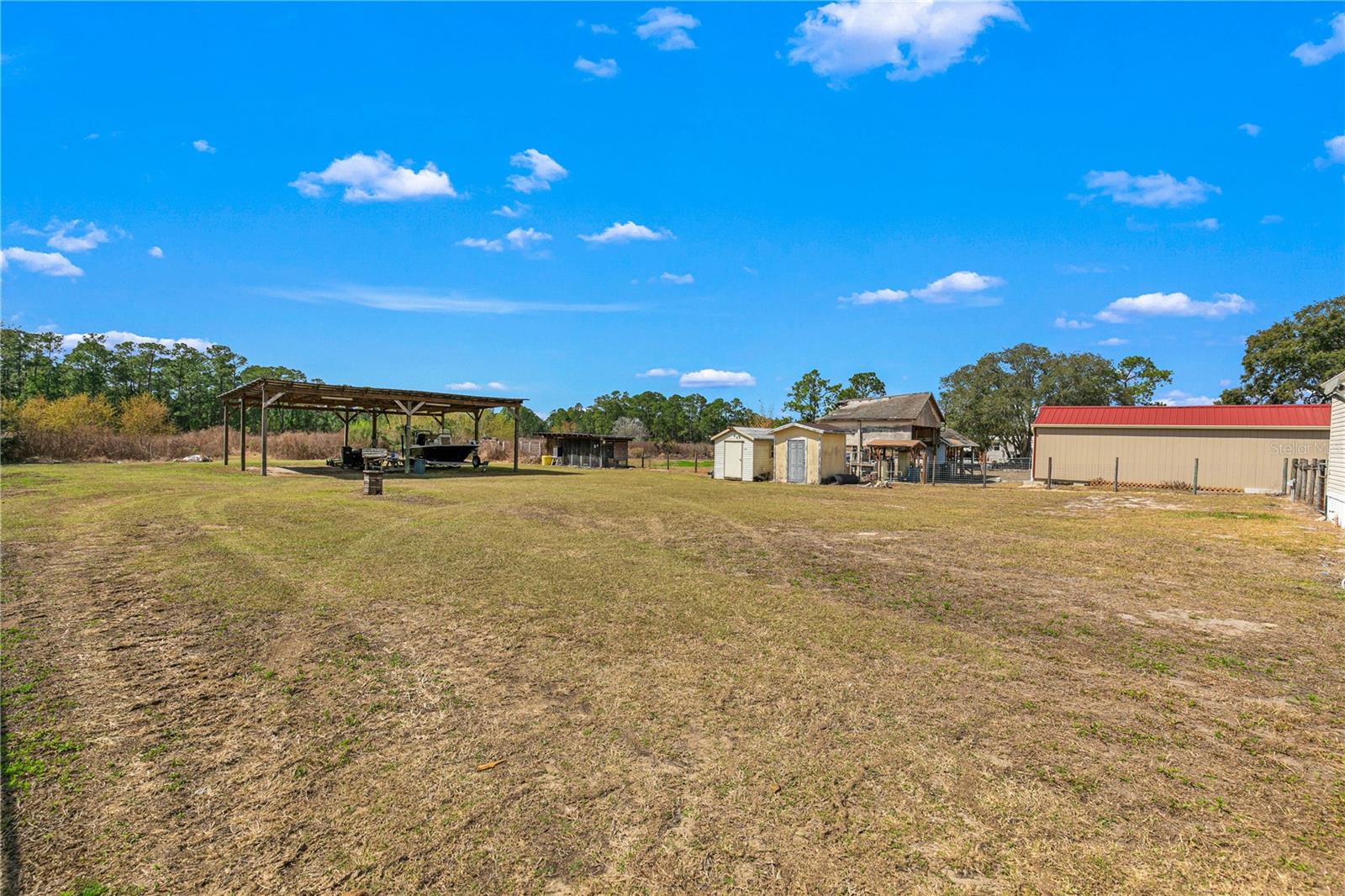 Image 36 of 37 For 9098 Lake Hatchineha Road