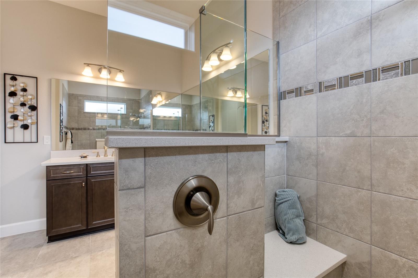 Image 41 of 74 For 3254 Acoma Drive