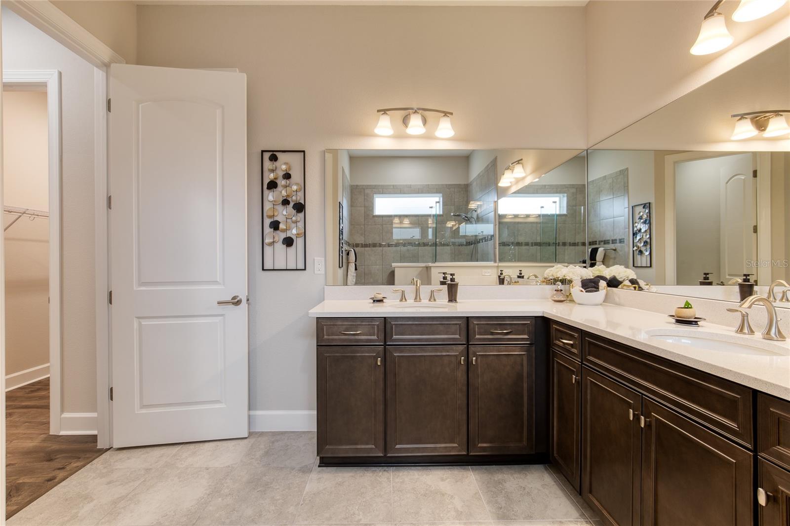 Image 42 of 74 For 3254 Acoma Drive