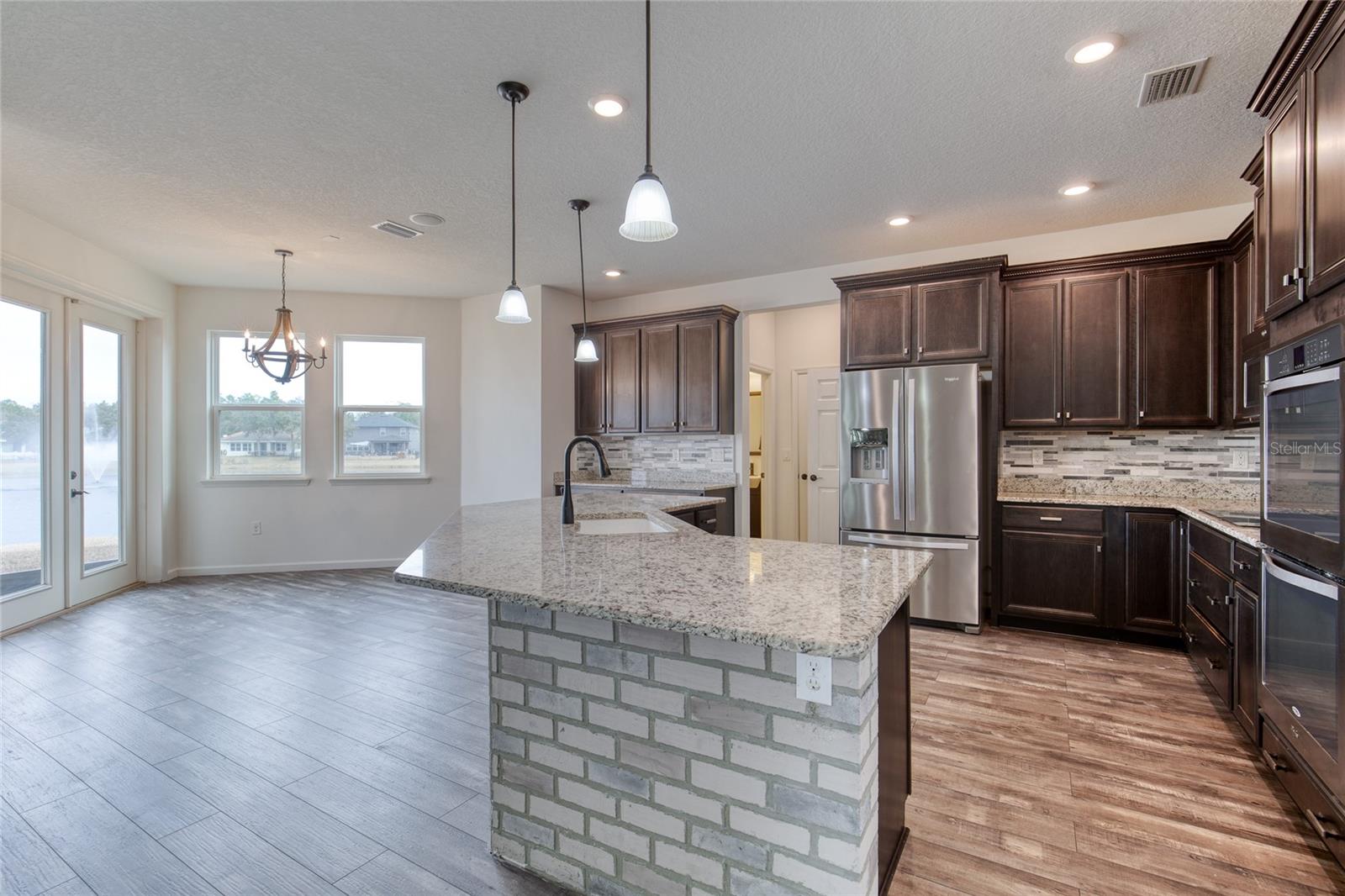 Image 18 of 69 For 160 Pergola Place