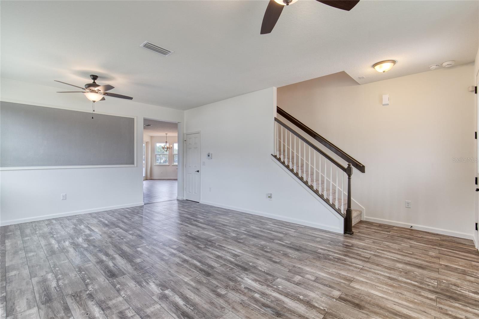 Image 9 of 69 For 160 Pergola Place