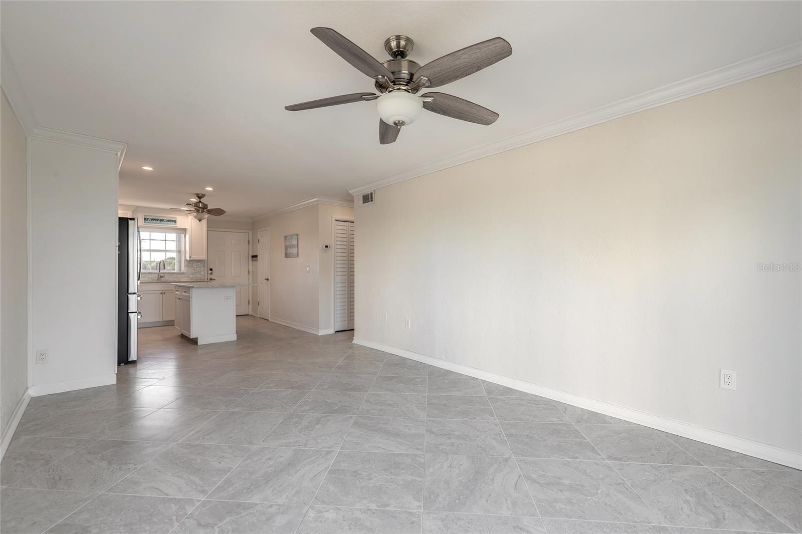 Image 9 of 22 For 1510 Ocean Shore Boulevard 4150