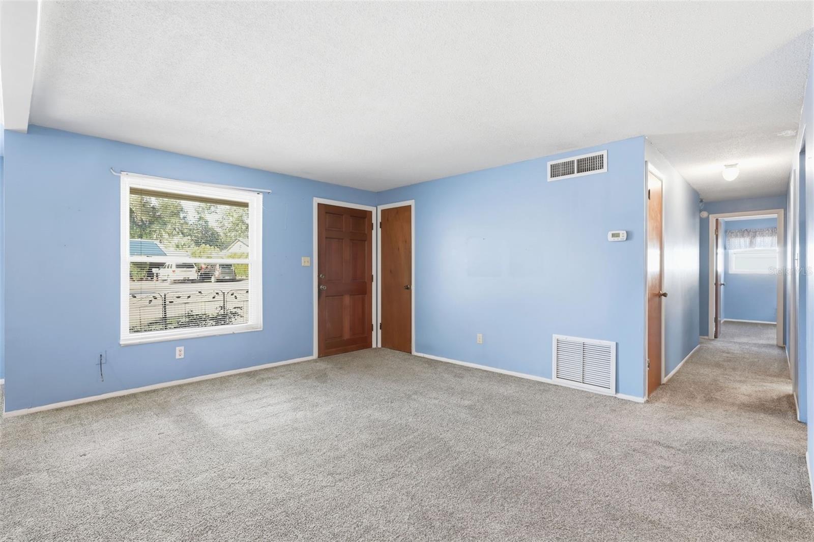 Image 9 of 32 For 380 Brooklyn Avenue