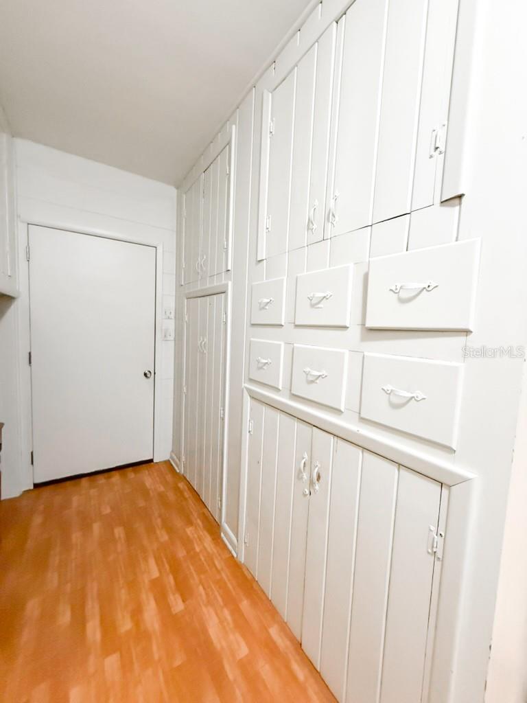 Image 18 of 53 For 2208 Community Way