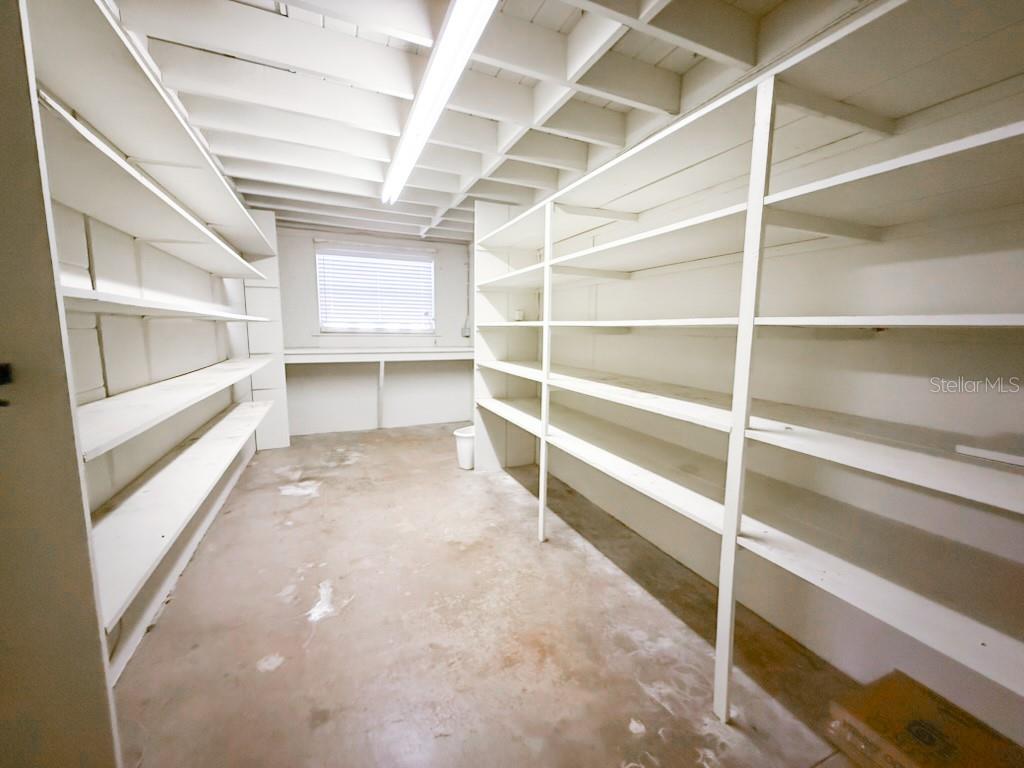 Image 19 of 53 For 2208 Community Way