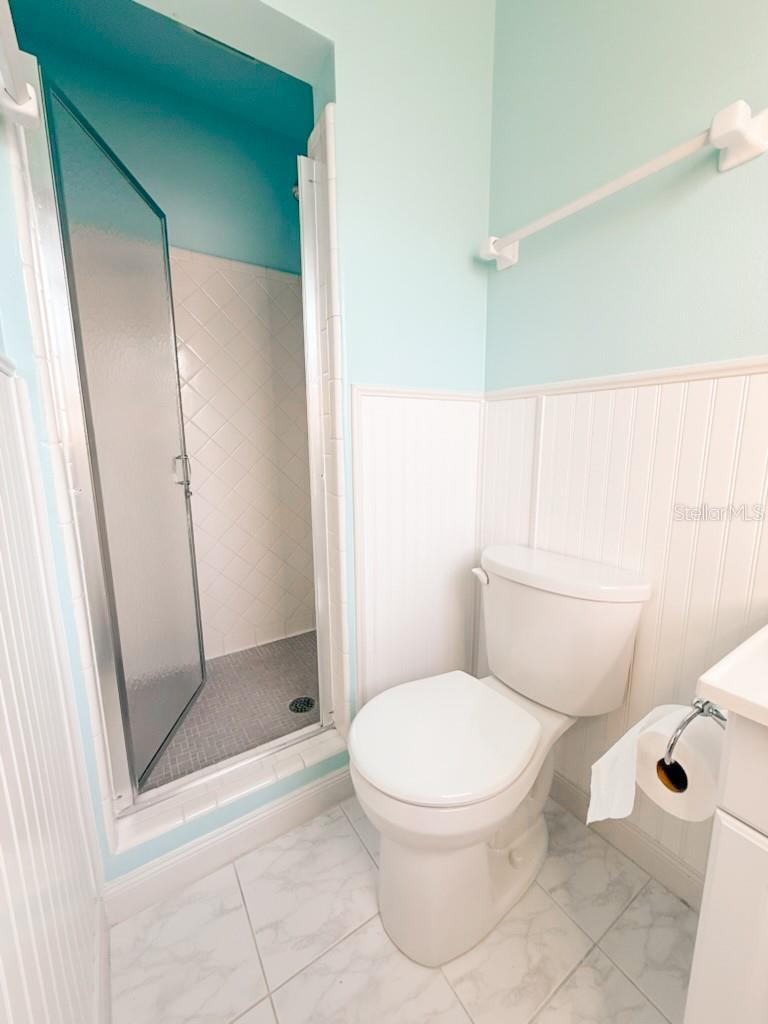 Image 38 of 53 For 2208 Community Way