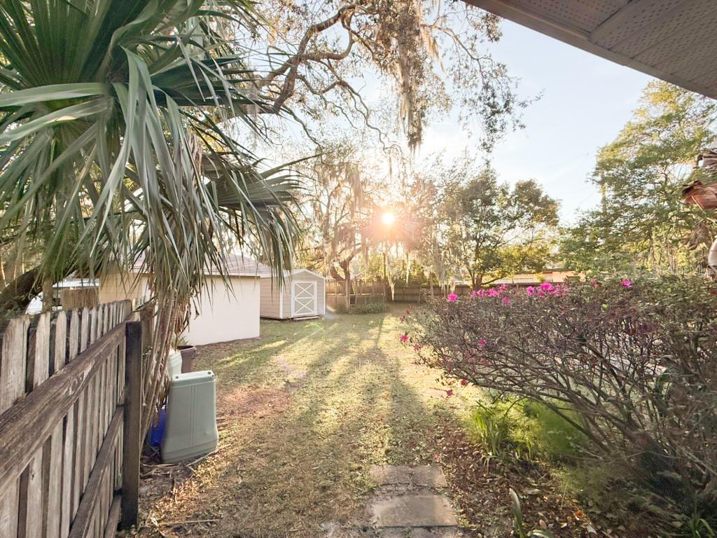 Image 39 of 53 For 2208 Community Way