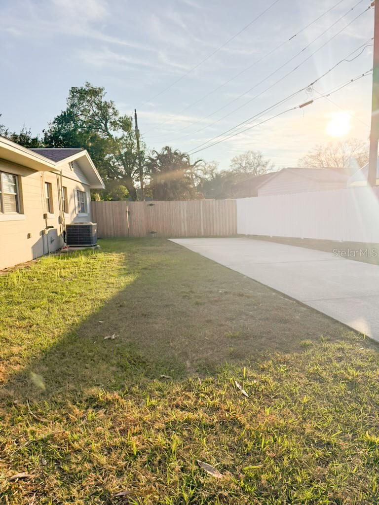 Image 44 of 53 For 2208 Community Way