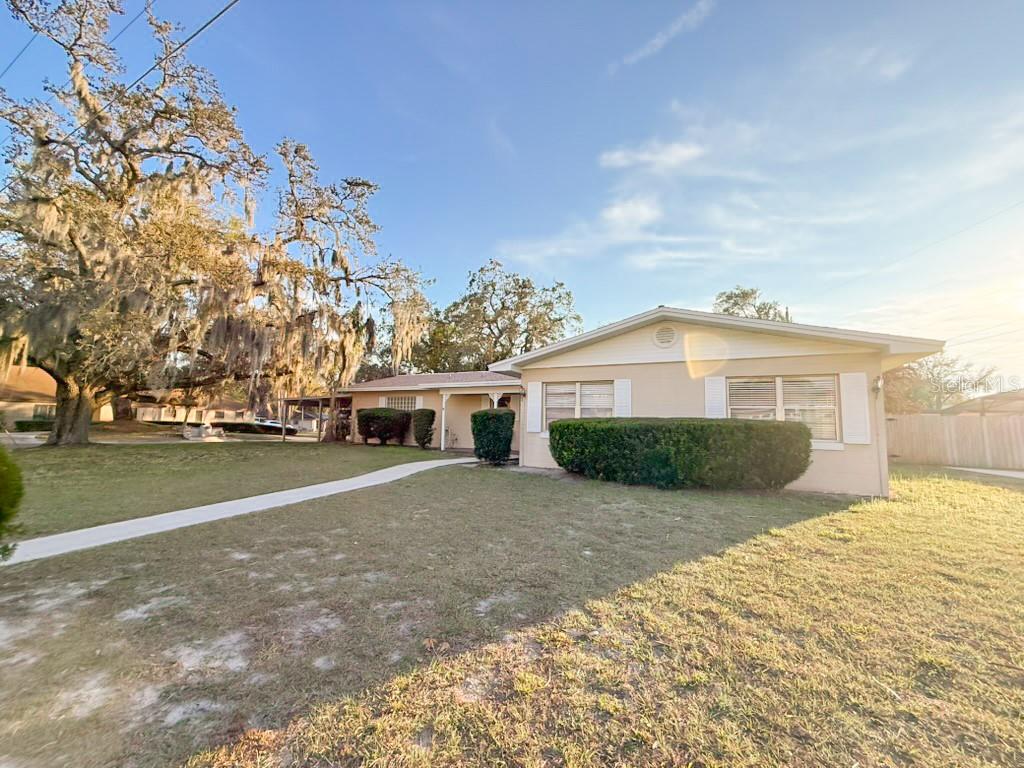 Image 45 of 53 For 2208 Community Way