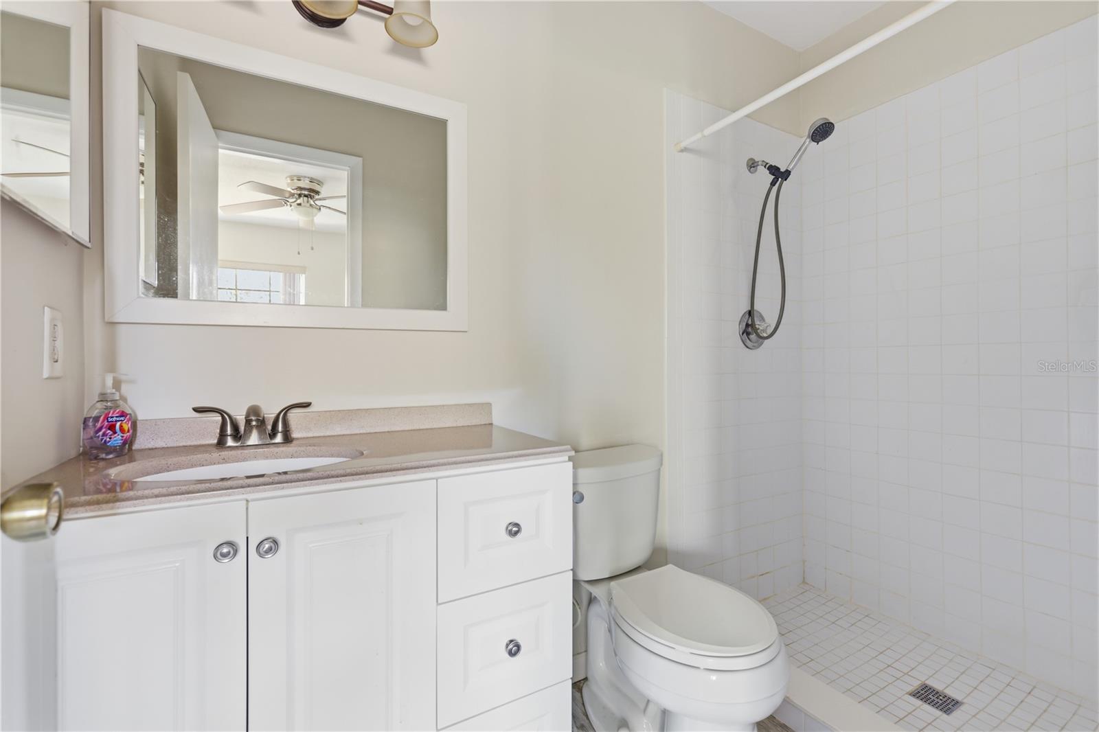 Image 13 of 27 For 175 Yorktowne Drive 21