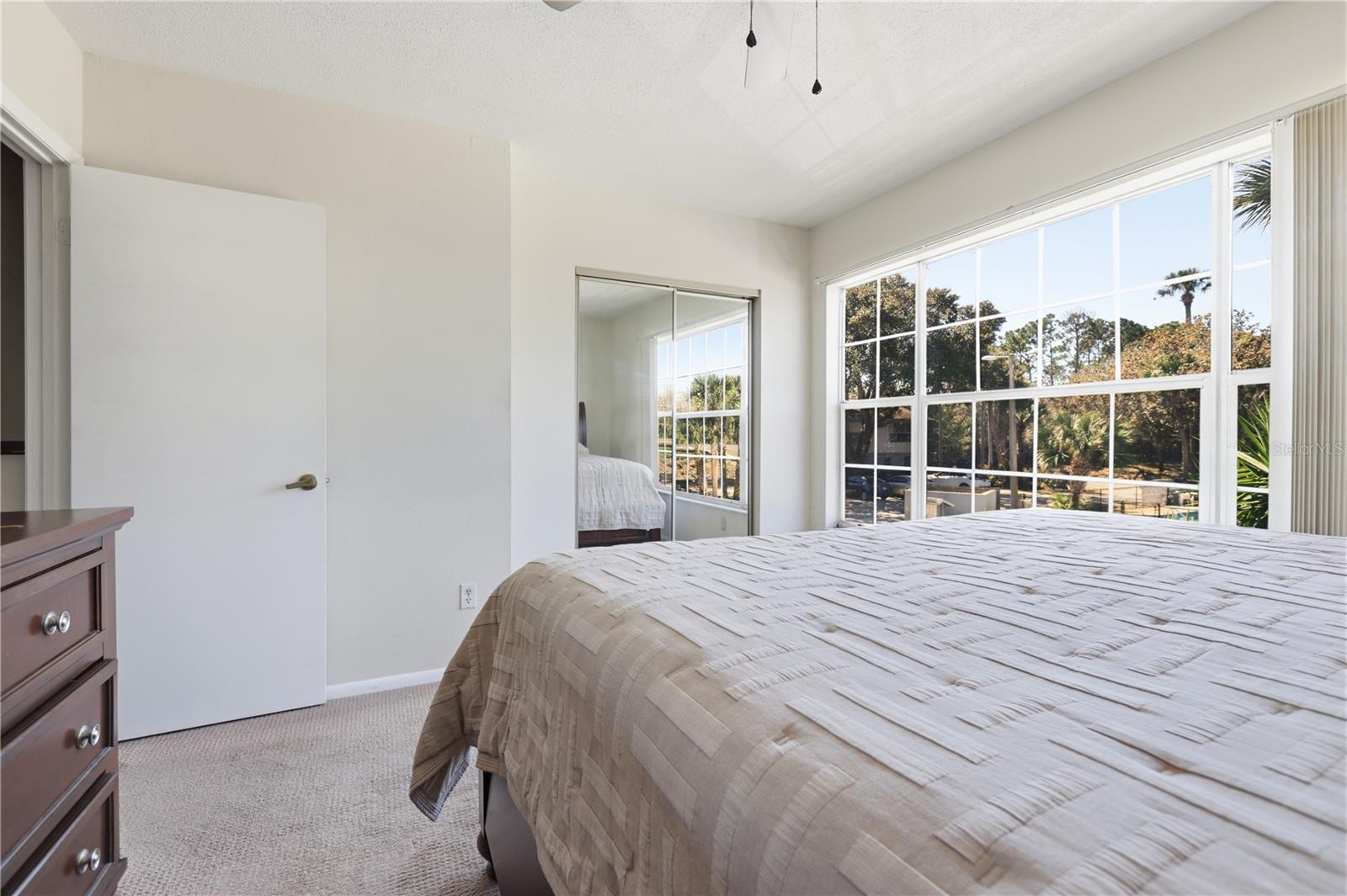 Image 17 of 27 For 175 Yorktowne Drive 21