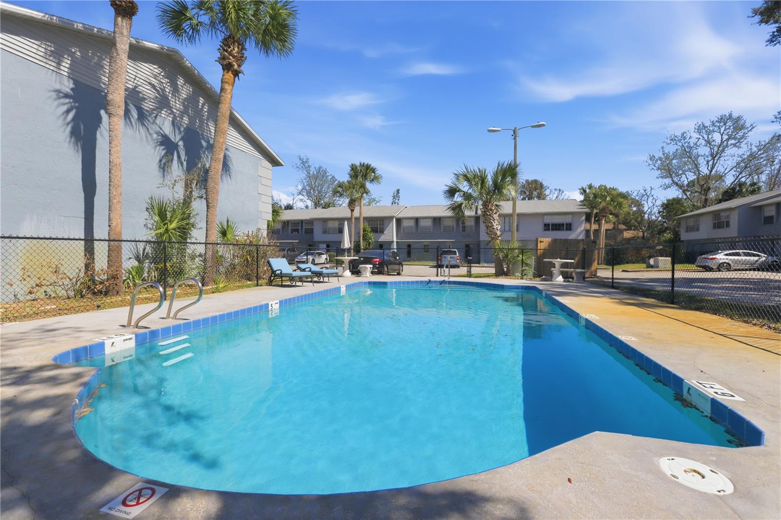 Image 22 of 27 For 175 Yorktowne Drive 21