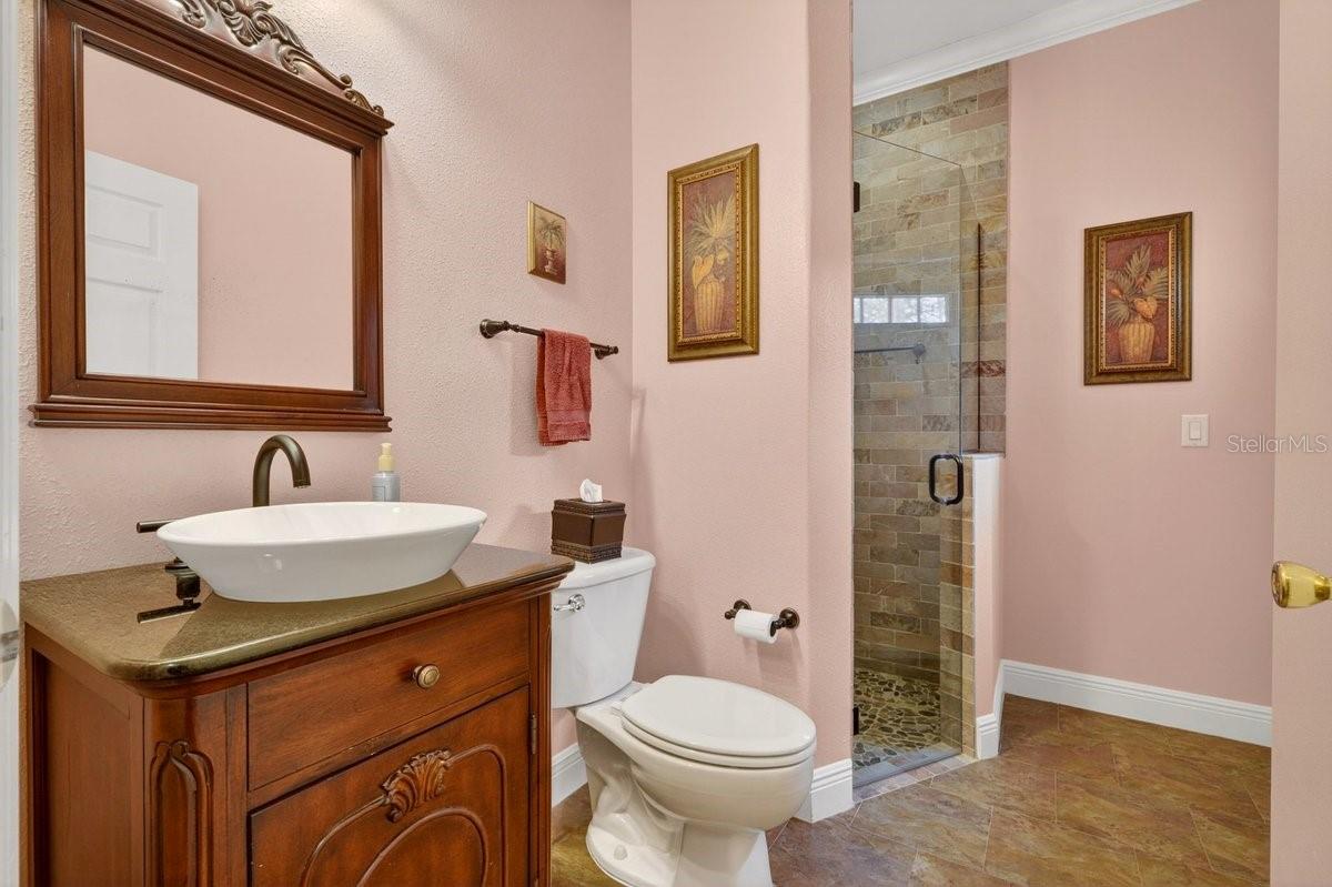 Image 23 of 82 For 341 Glen Club Drive