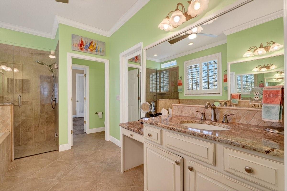 Image 27 of 82 For 341 Glen Club Drive