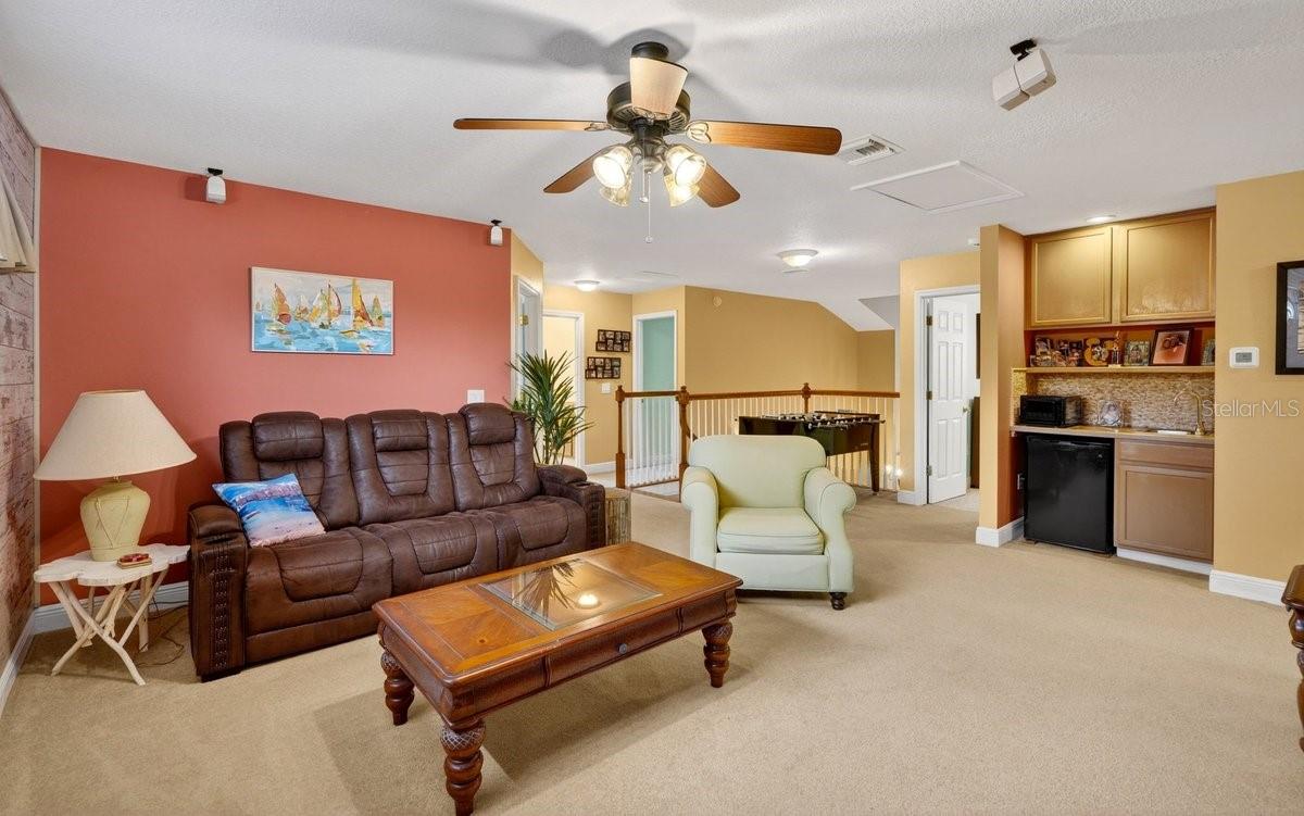 Image 35 of 82 For 341 Glen Club Drive