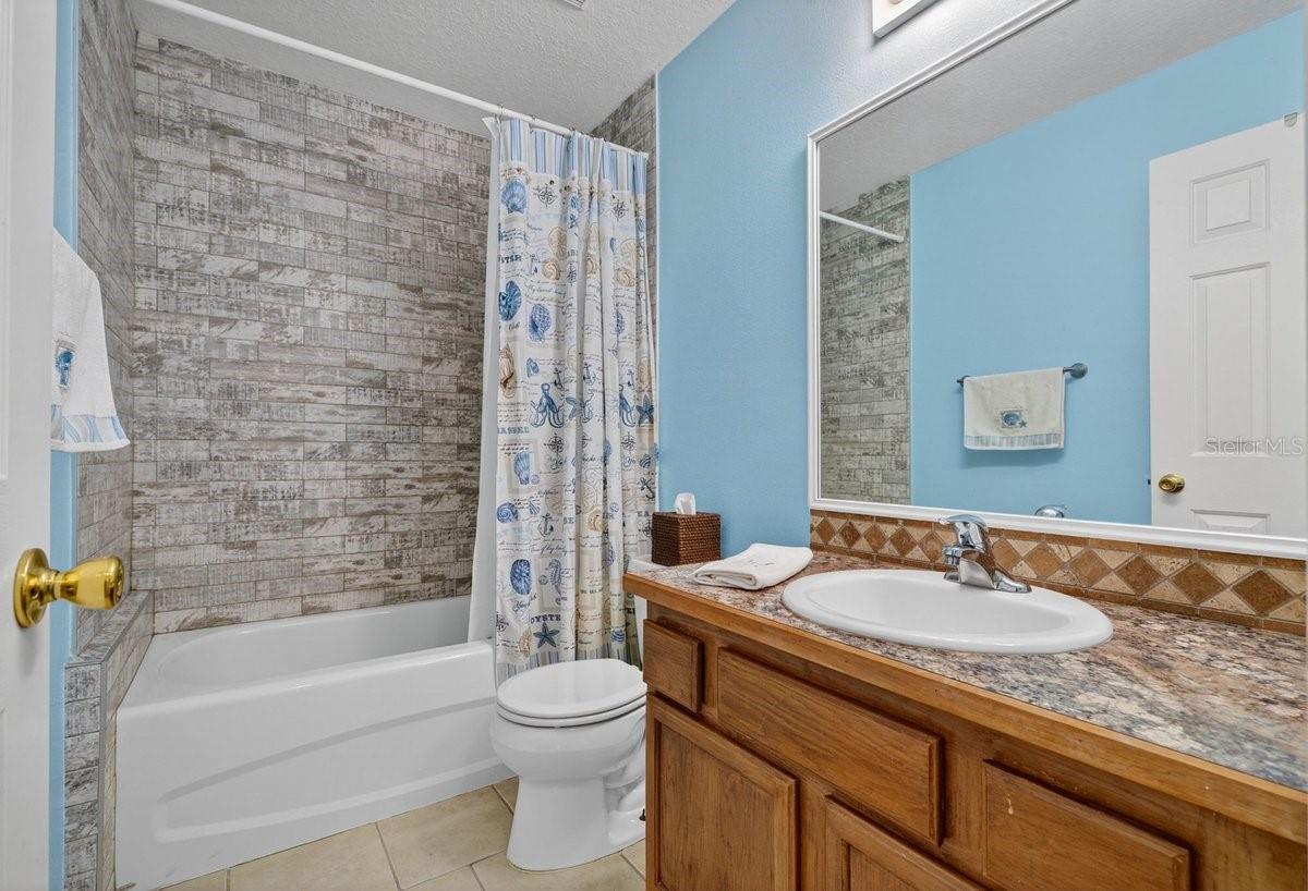 Image 44 of 82 For 341 Glen Club Drive