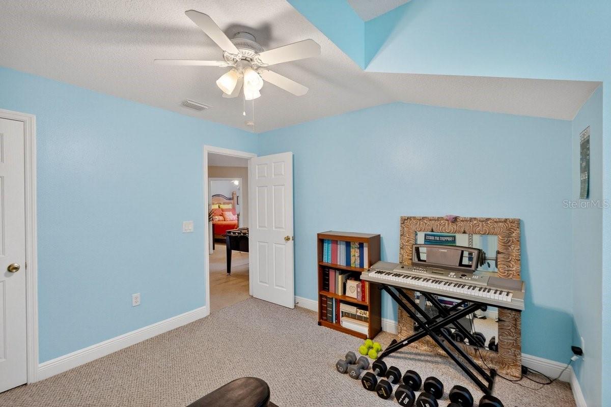 Image 46 of 82 For 341 Glen Club Drive