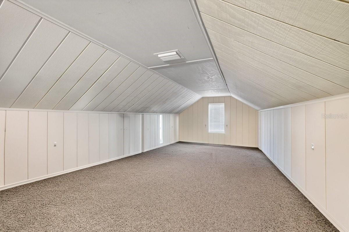 Image 48 of 82 For 341 Glen Club Drive