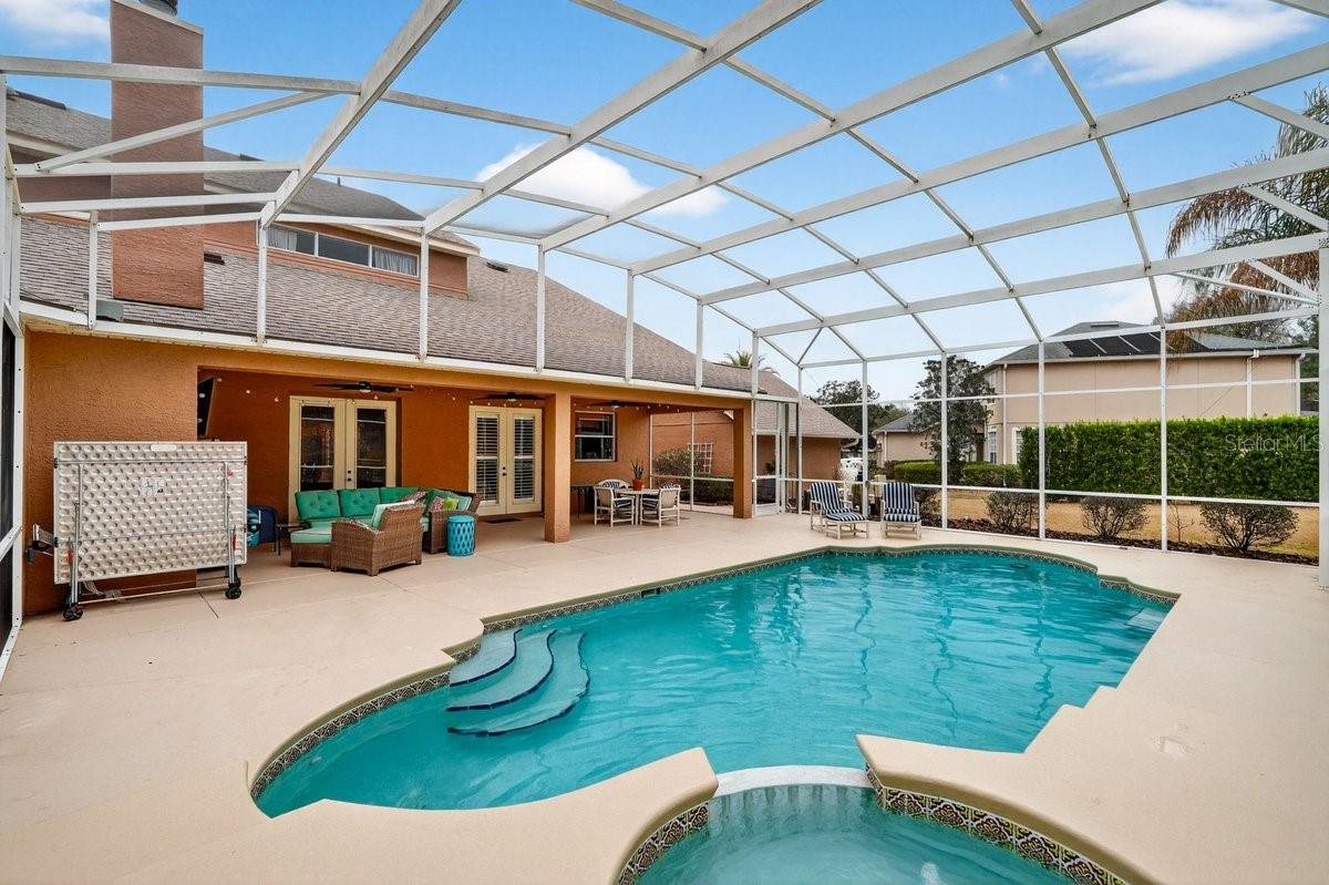 Image 52 of 82 For 341 Glen Club Drive