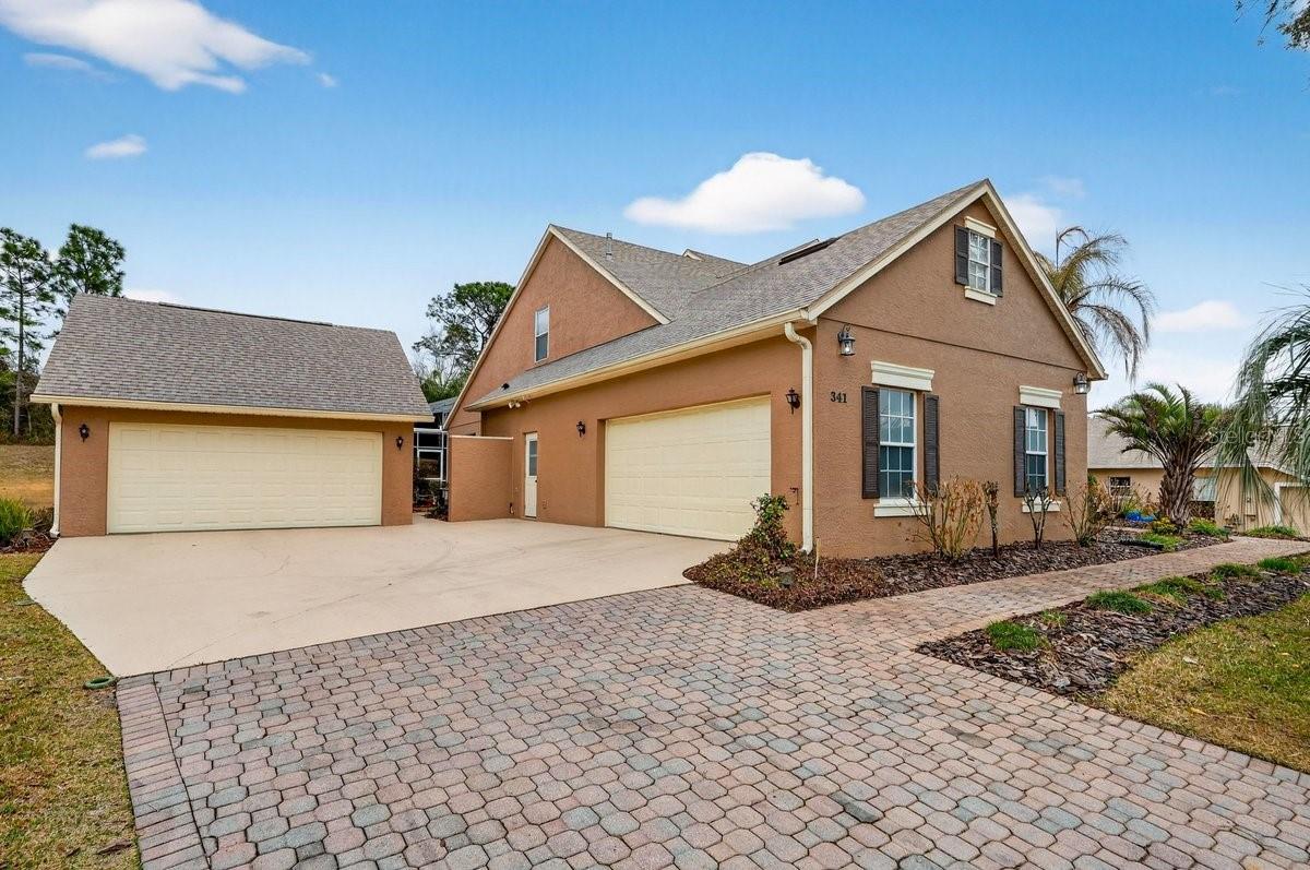 Image 8 of 82 For 341 Glen Club Drive