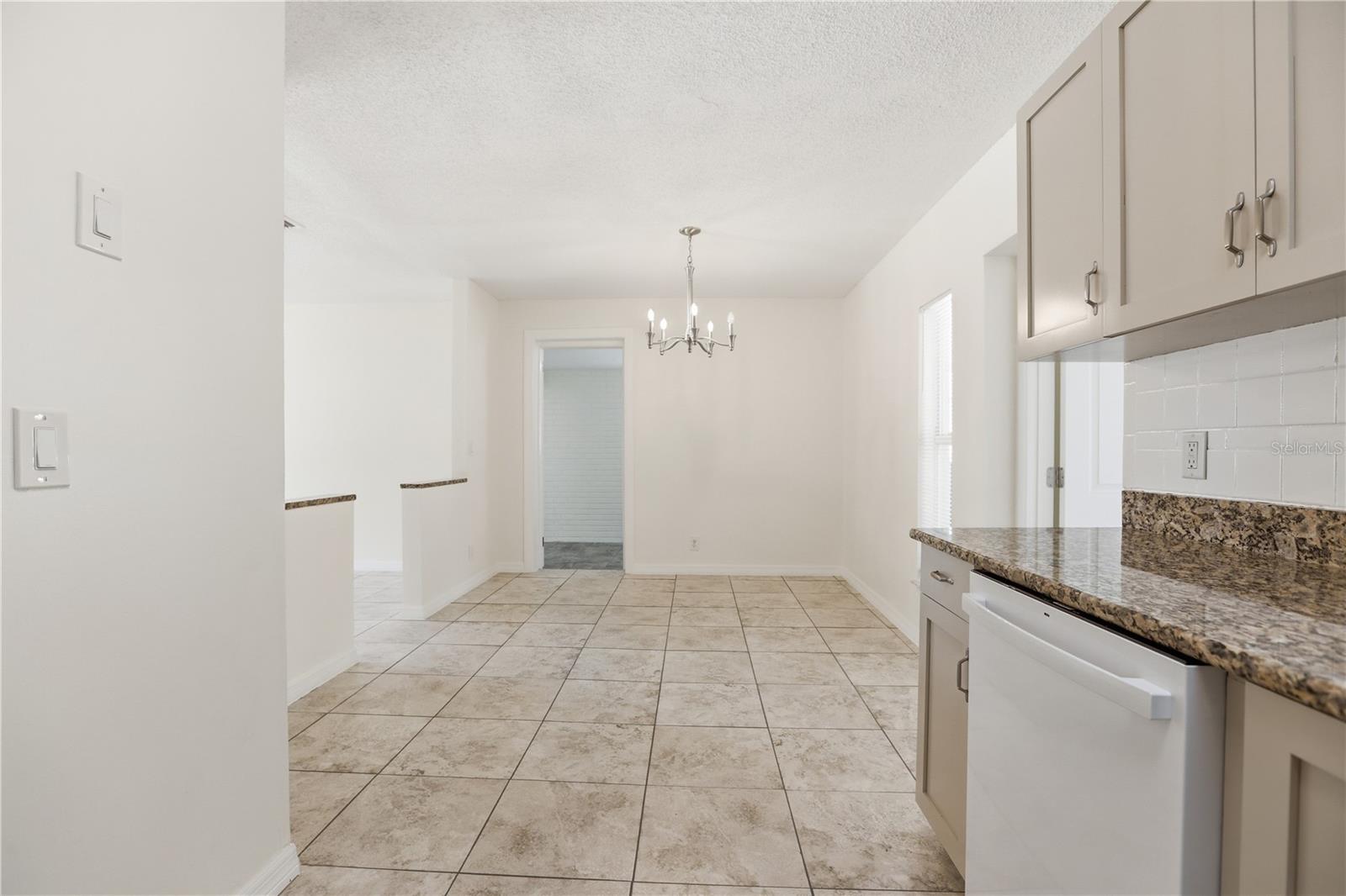 Image 13 of 36 For 2483 Becky Sue Drive