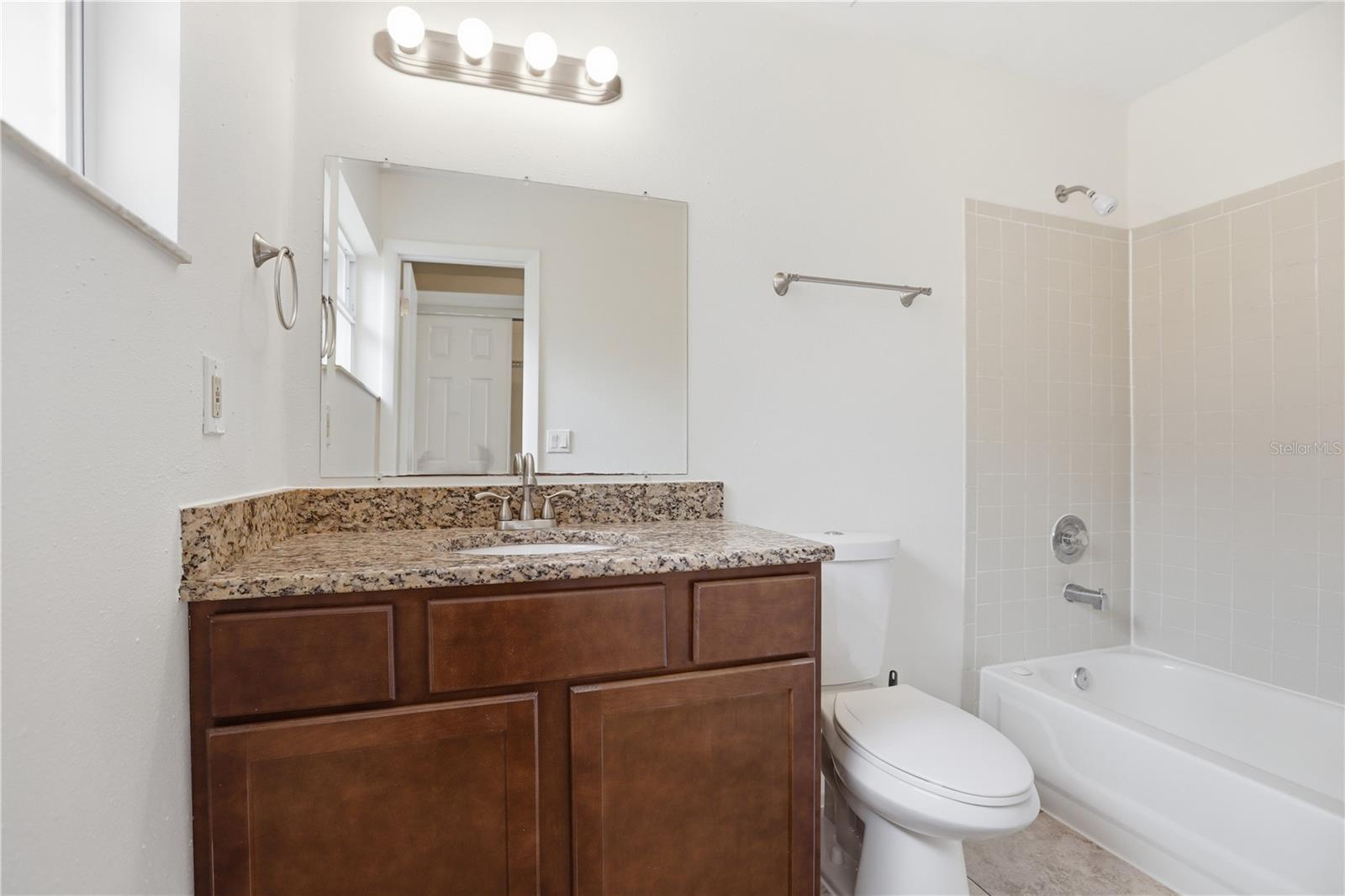 Image 17 of 36 For 2483 Becky Sue Drive