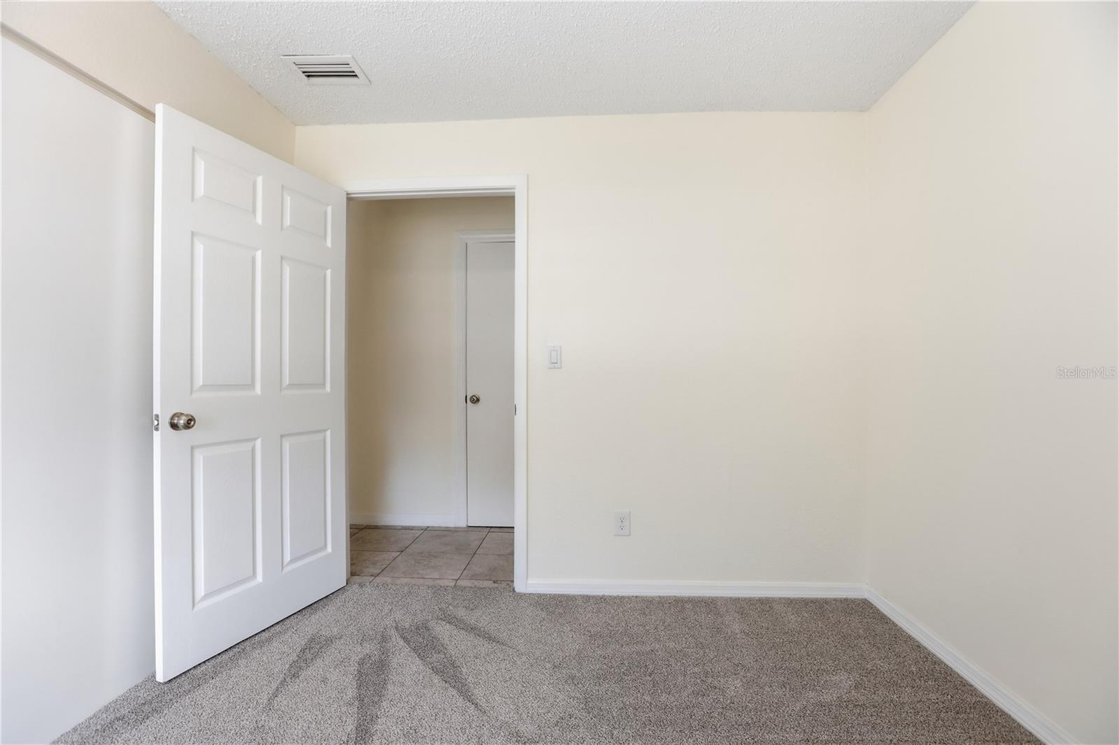 Image 23 of 36 For 2483 Becky Sue Drive