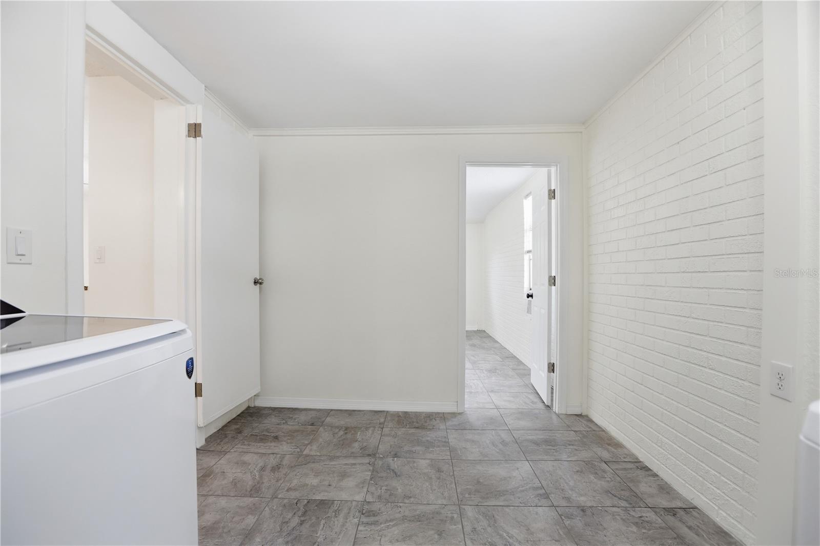 Image 26 of 36 For 2483 Becky Sue Drive