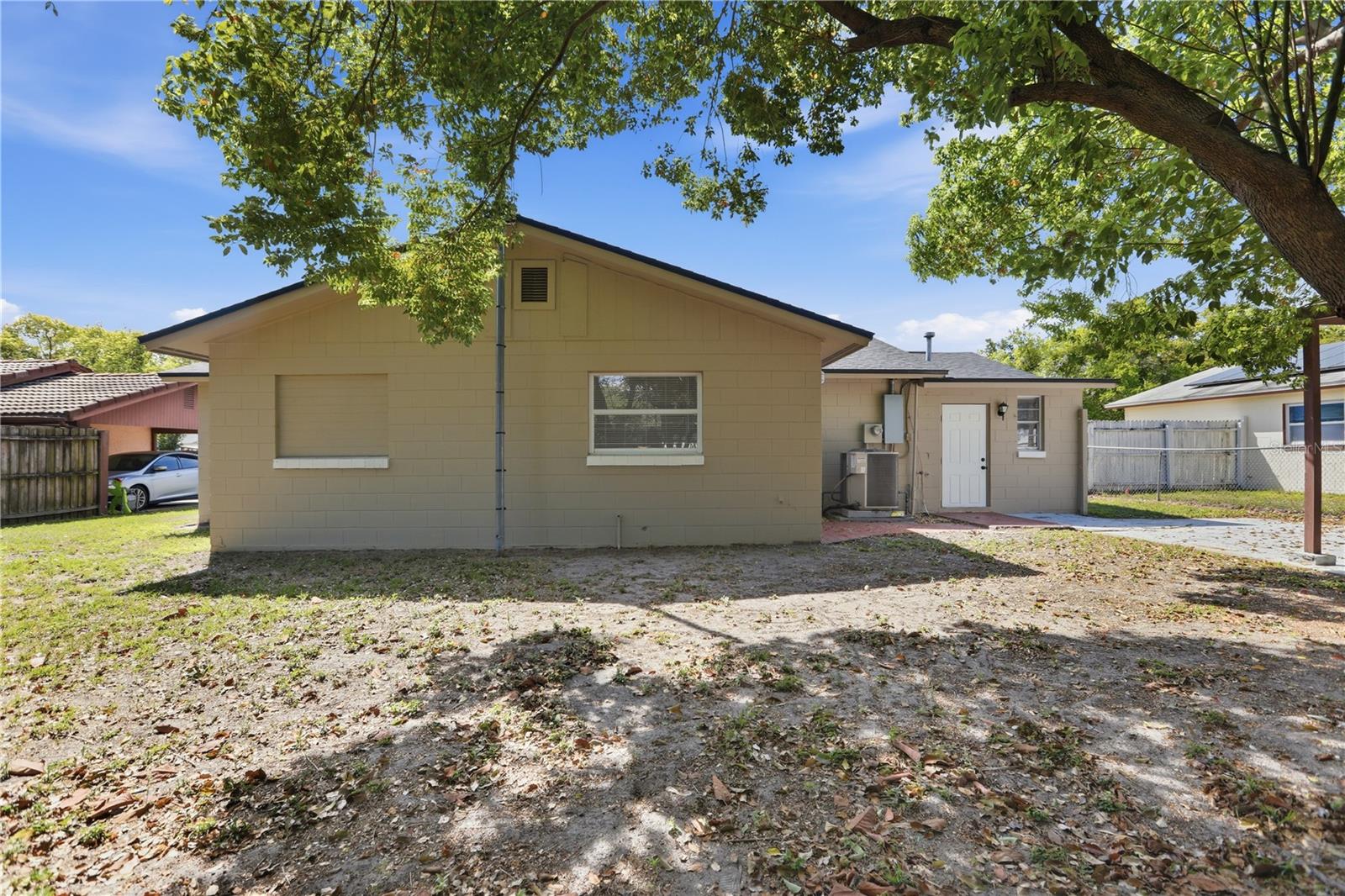 Image 34 of 36 For 2483 Becky Sue Drive