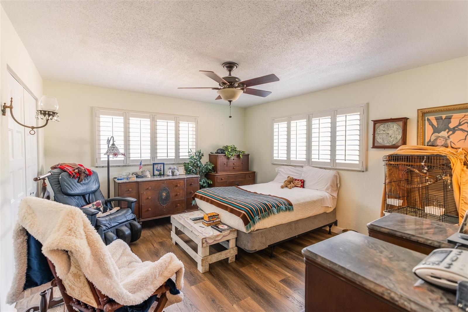 Image 10 of 16 For 2259 Spring Garden Avenue