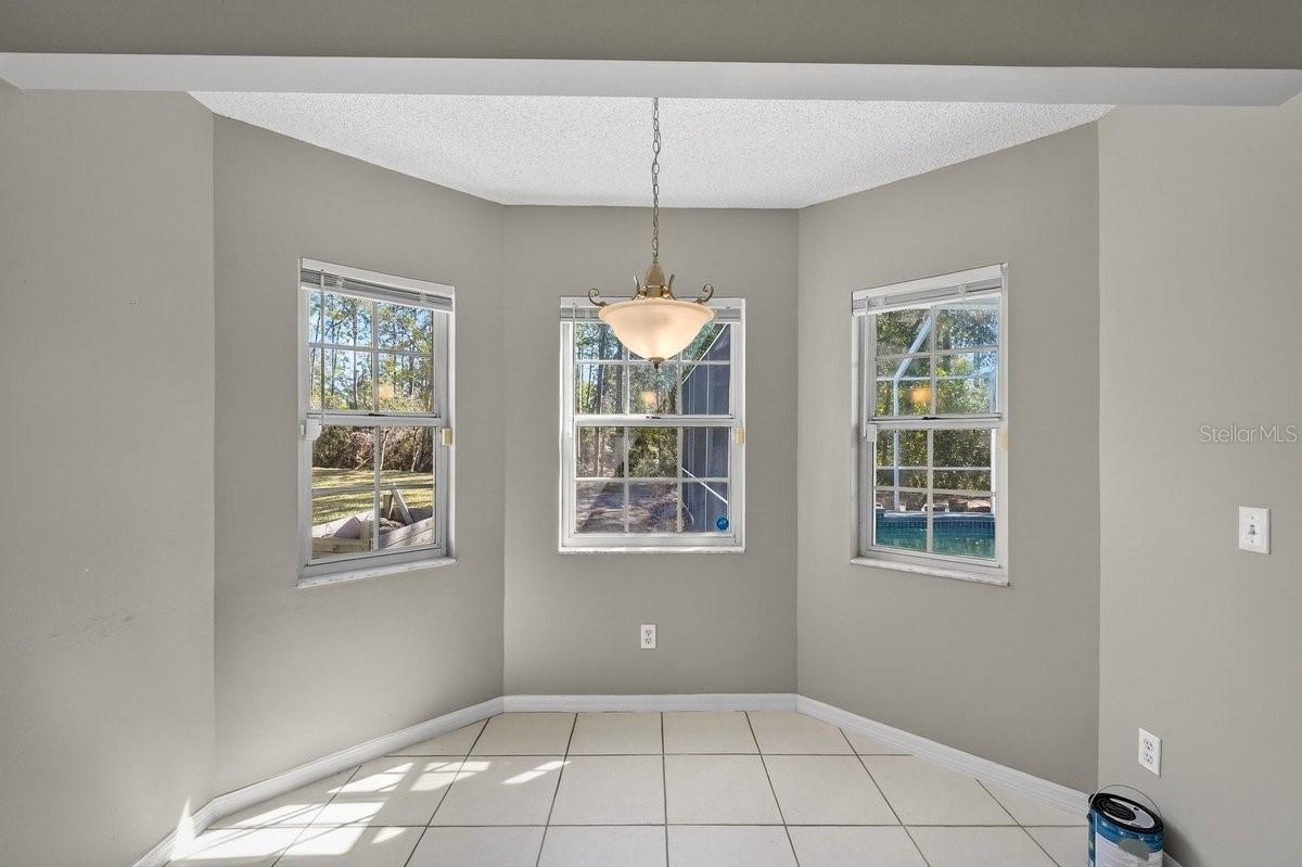 Image 38 of 60 For 19 Woodglen Place