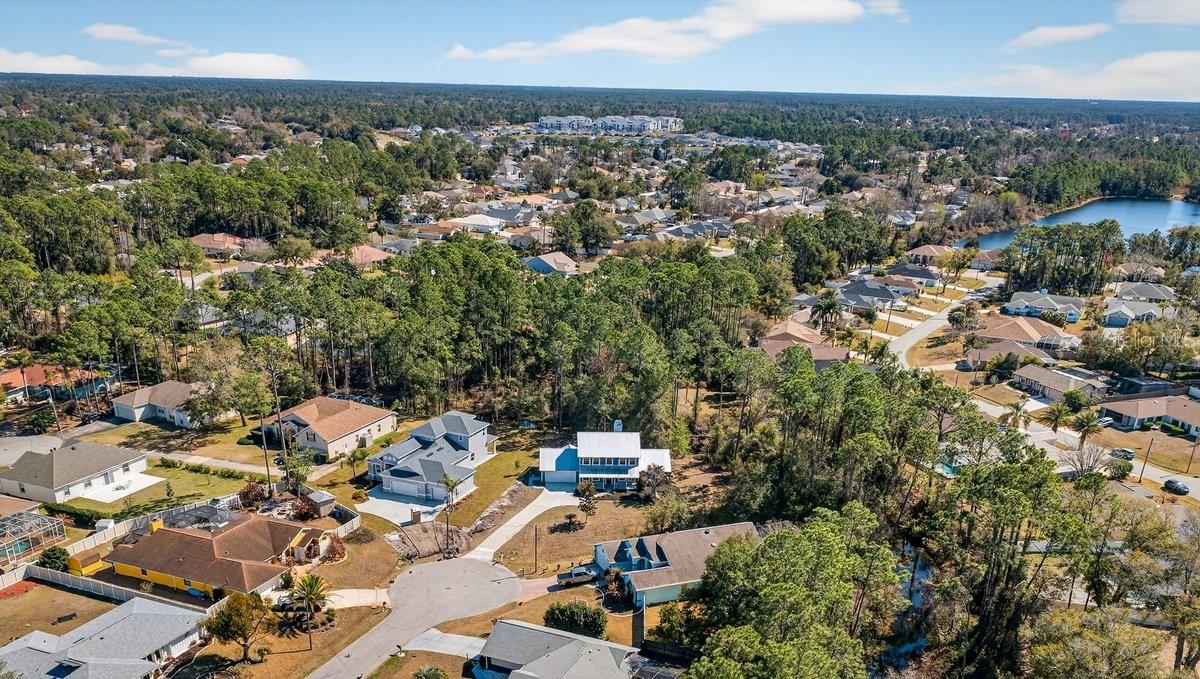 Image 43 of 60 For 19 Woodglen Place