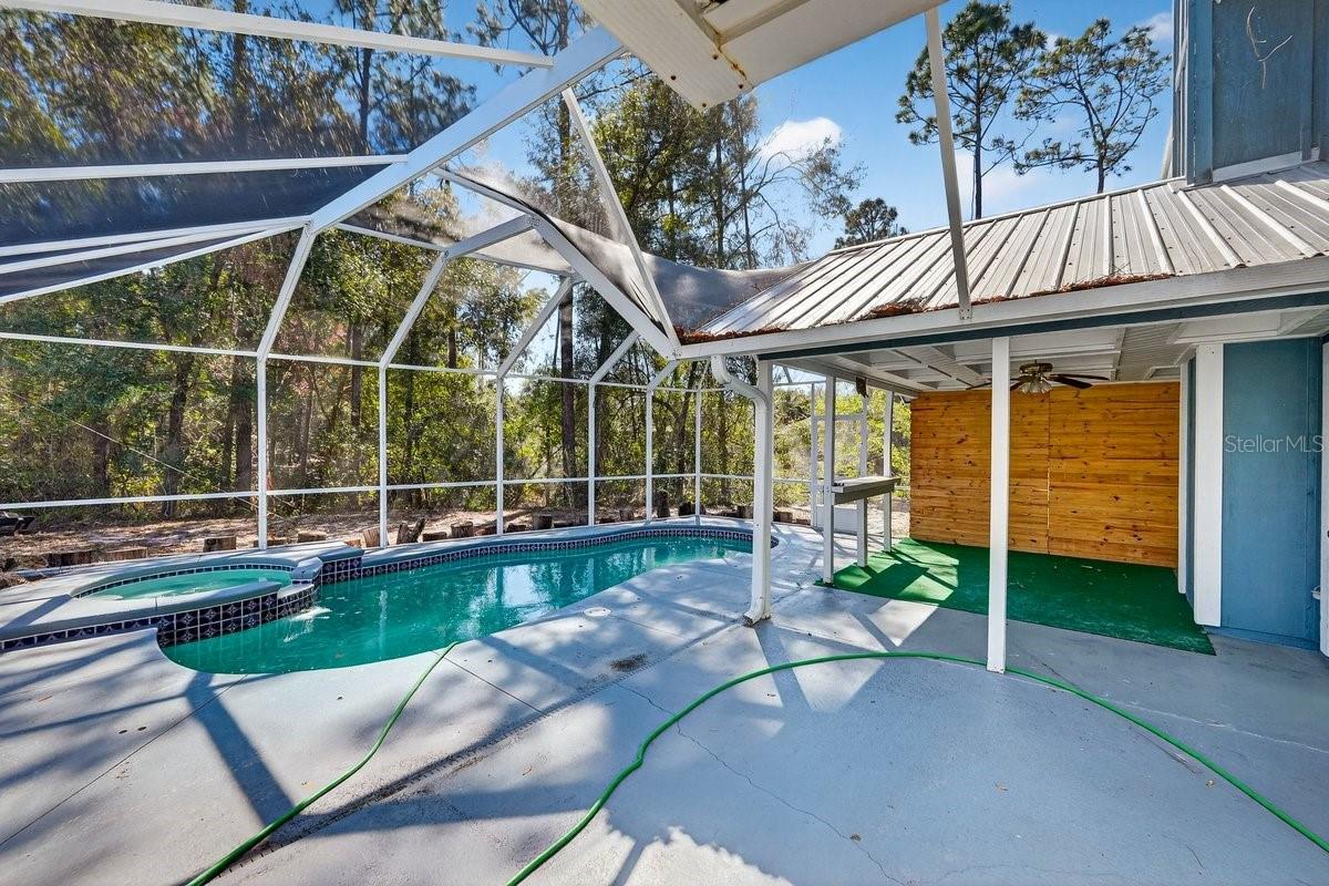 Image 59 of 60 For 19 Woodglen Place