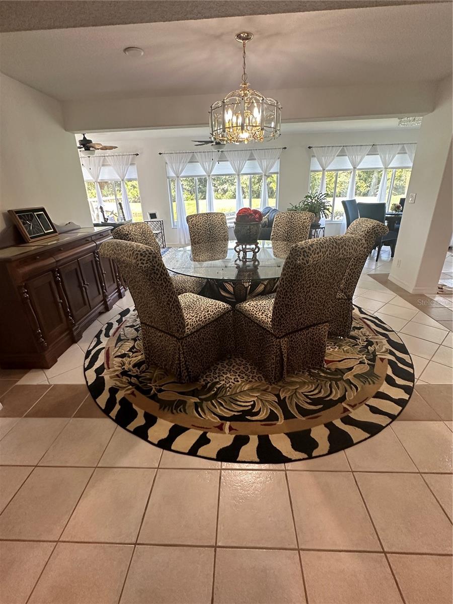 Image 10 of 21 For 24327 Buckingham Way