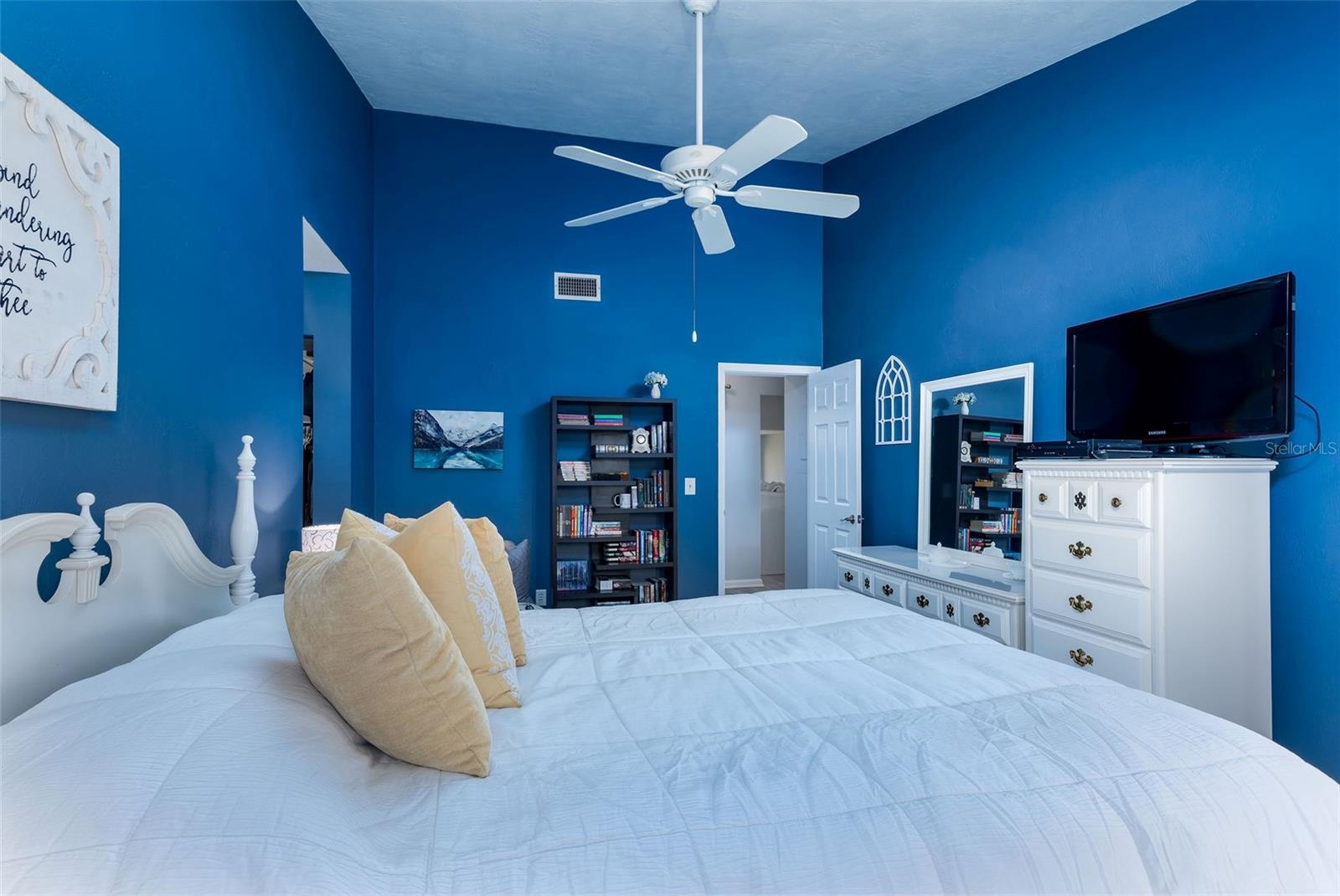 Image 19 of 47 For 134 Blue Heron Drive C