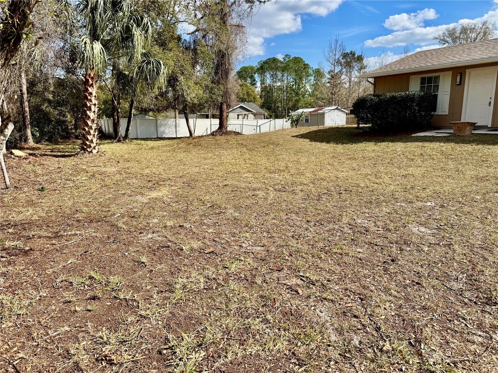 Image 3 of 27 For 2510 Dahlia Road