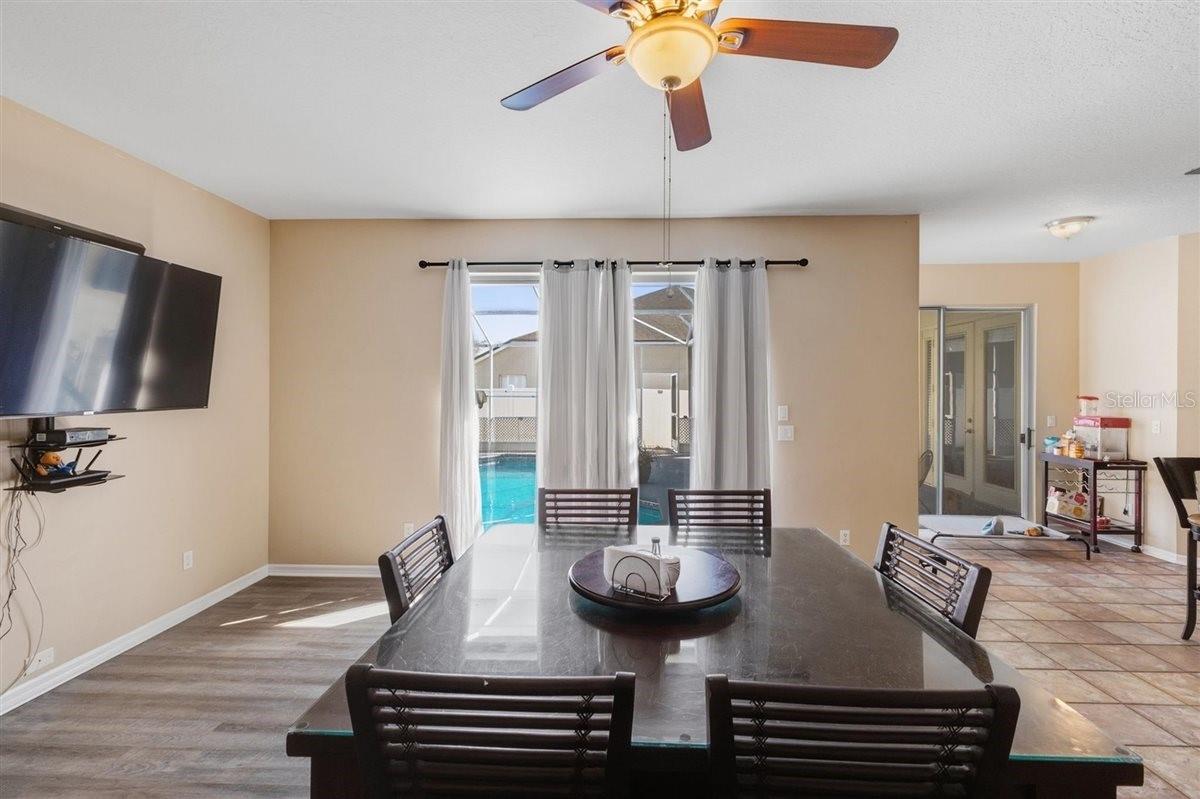 Image 18 of 40 For 7909 Fernleaf Drive