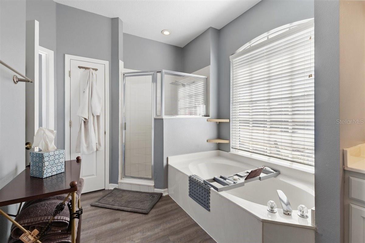 Image 23 of 40 For 7909 Fernleaf Drive