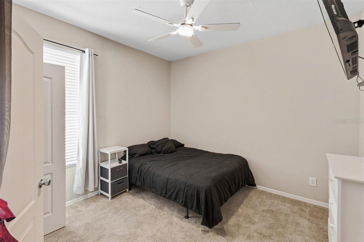 Image 26 of 40 For 7909 Fernleaf Drive