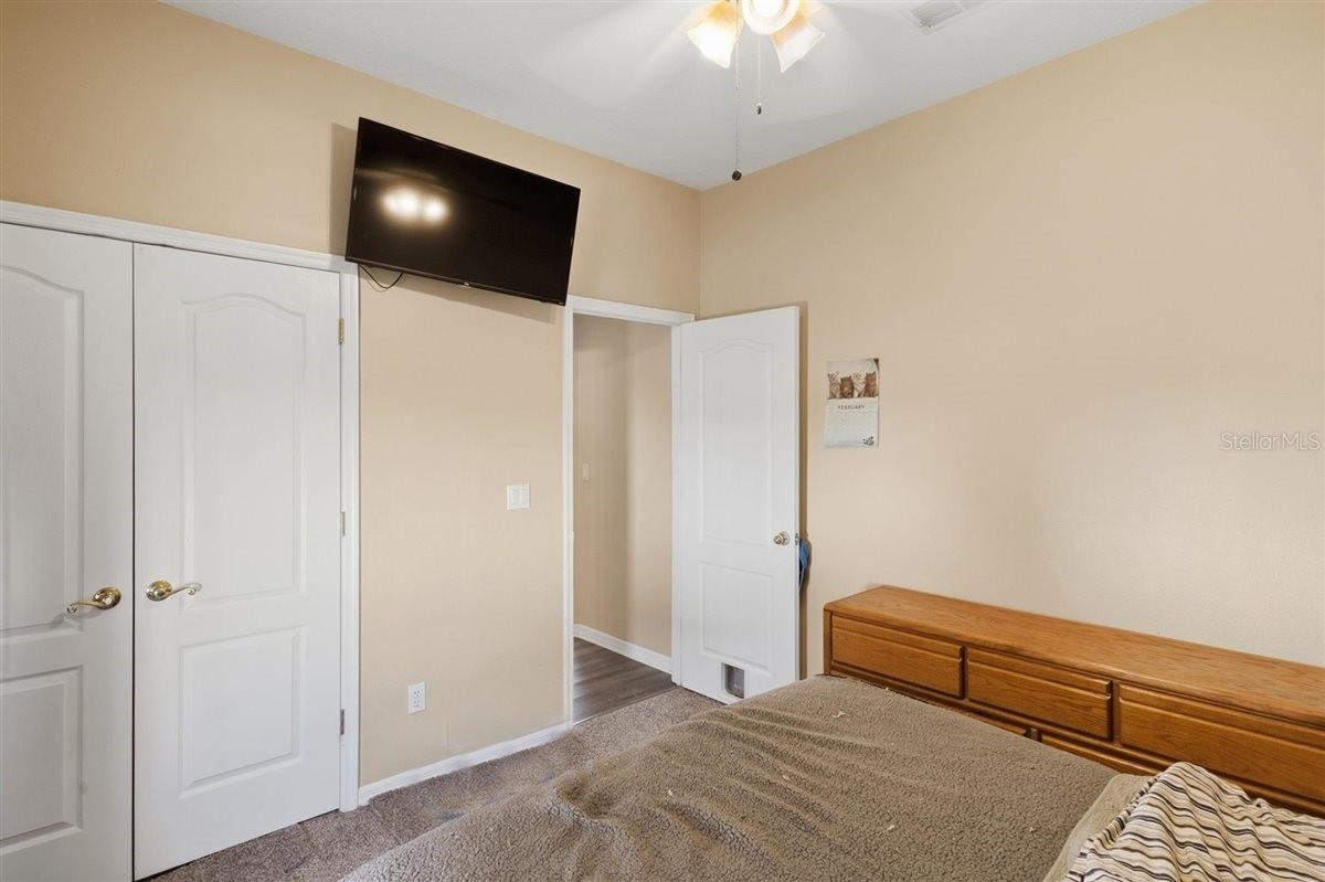 Image 32 of 40 For 7909 Fernleaf Drive