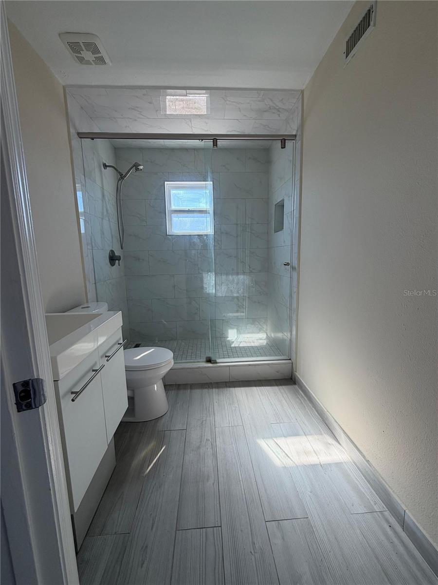 Image 9 of 15 For 2689 Courtland Boulevard