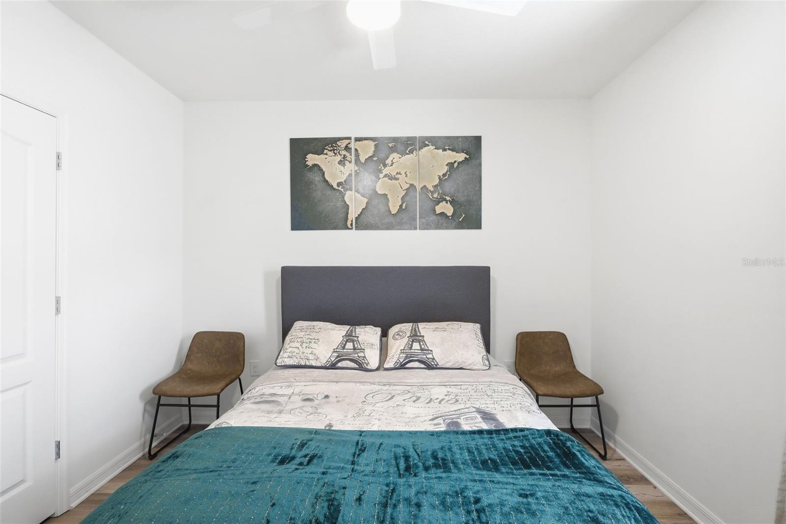 Image 25 of 43 For 525 Stowers Drive