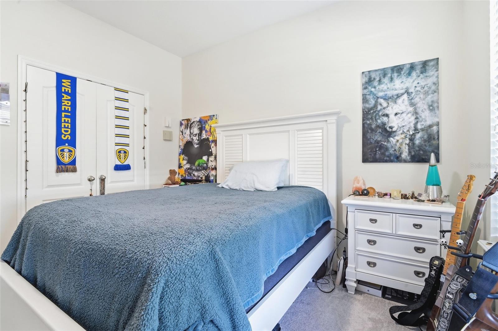 Image 18 of 41 For 404 Victoria Trails Blvd