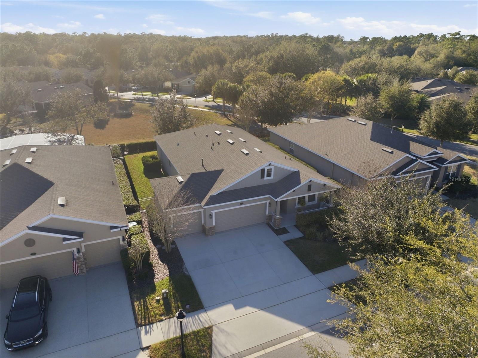 Image 3 of 41 For 404 Victoria Trails Blvd