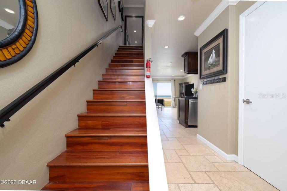 Image 11 of 31 For 2470 Ocean Shore Boulevard 105