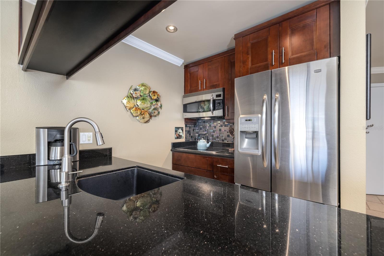 Image 7 of 31 For 2470 Ocean Shore Boulevard 105