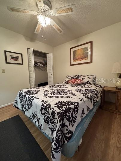 Image 12 of 19 For 120 Hibiscus Woods Court 2a