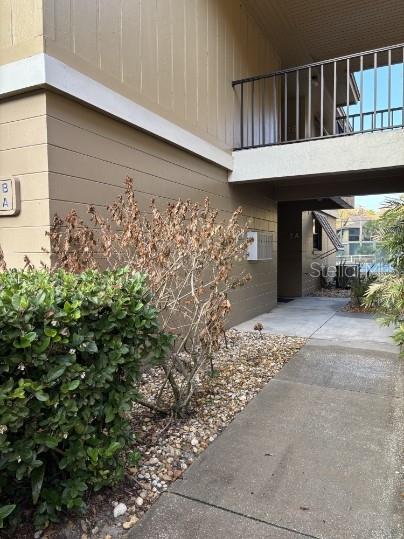 Image 2 of 19 For 120 Hibiscus Woods Court 2a