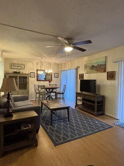 Image 6 of 19 For 120 Hibiscus Woods Court 2a