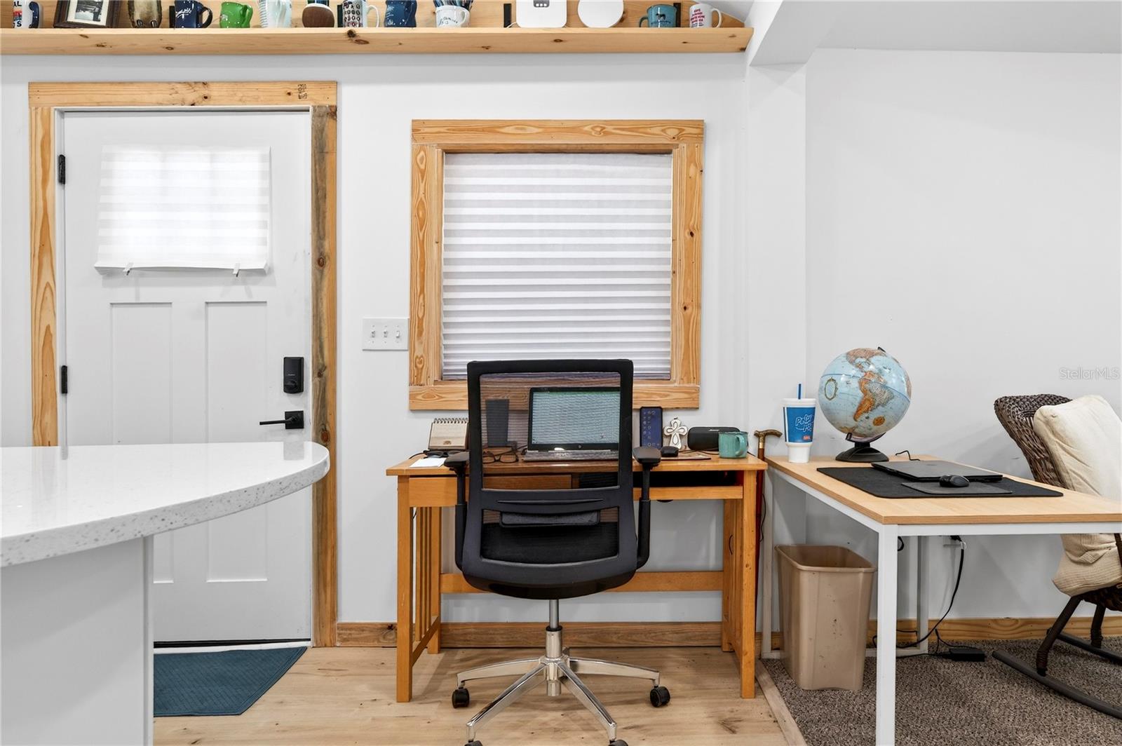 Image 10 of 41 For 607 Jefferson Street